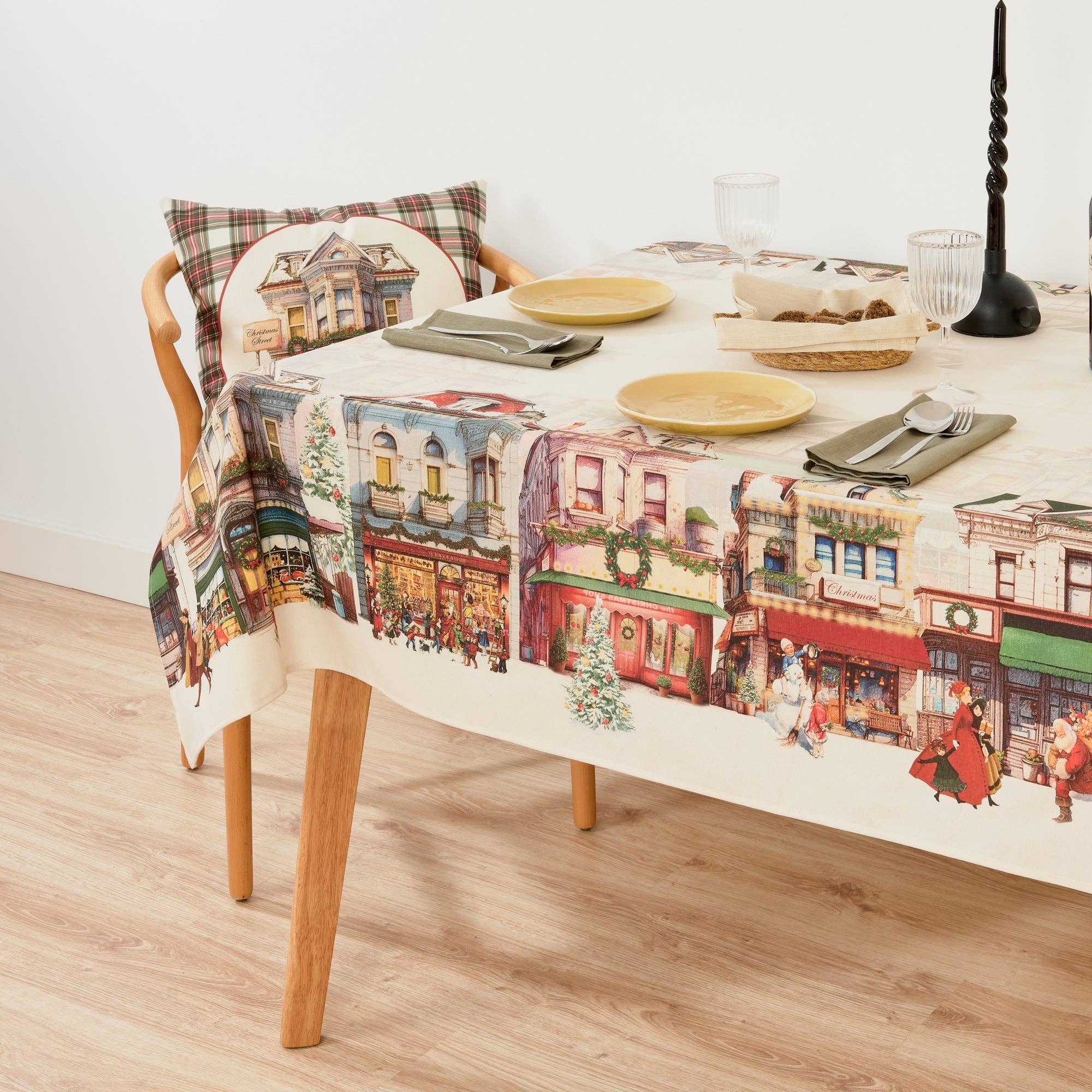 SG HOGAR - Wholesale Tablecloth - Christmas City Tact Fabric Tablecloth0