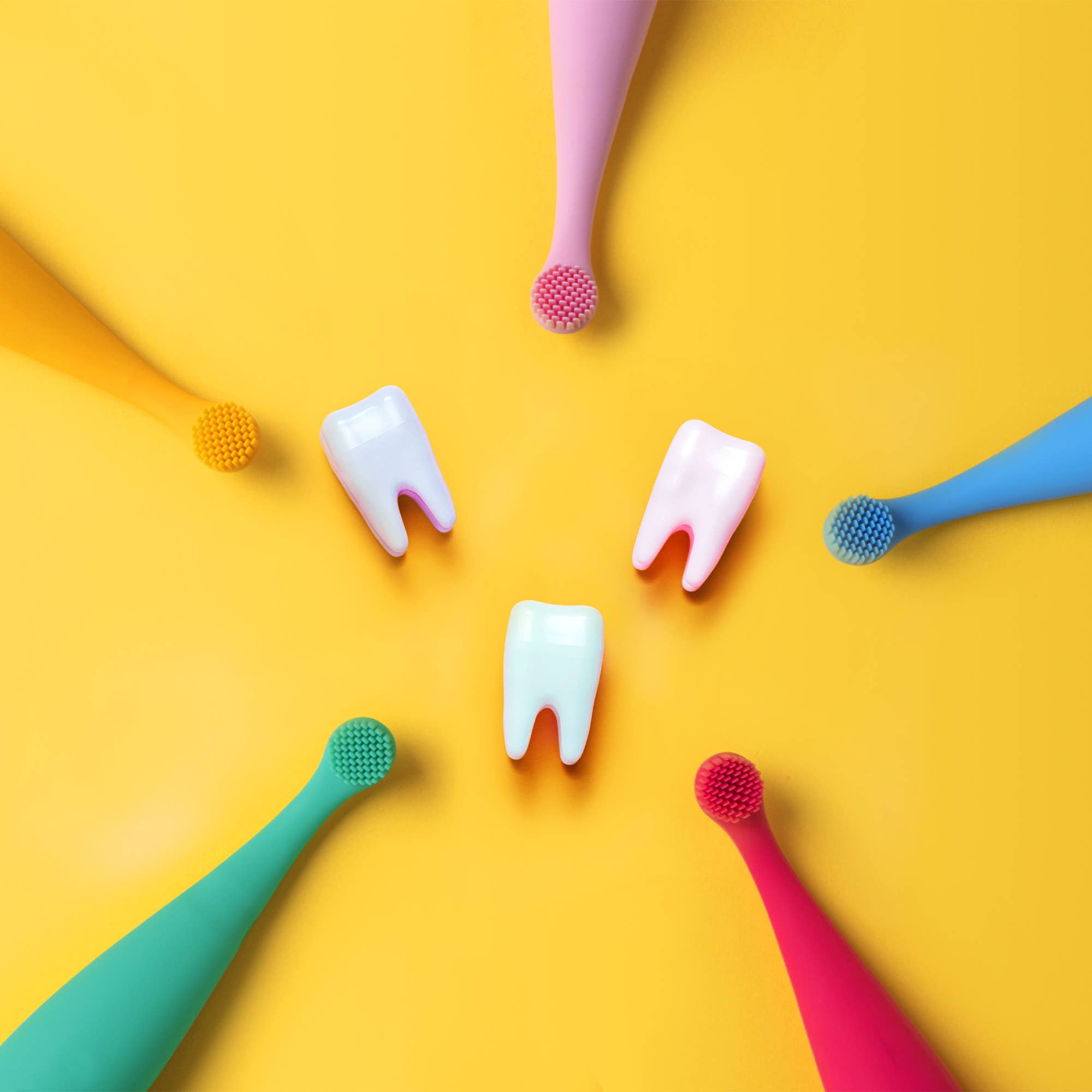 Foreo - Wholesale Toothbrush - Kids & Baby - ISSA™ baby Silicone Sonic Toothbrush1