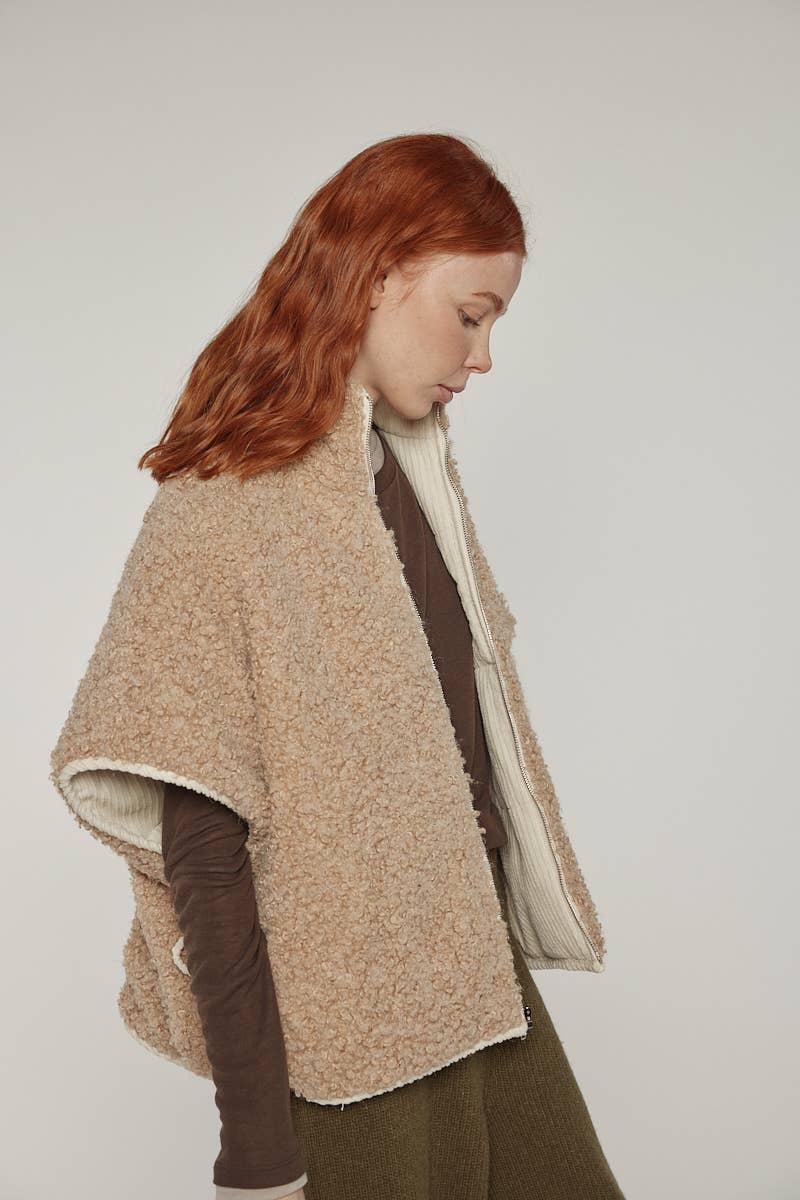 Cream Taupe Reversible high-neck vest for wholesale on Faire4