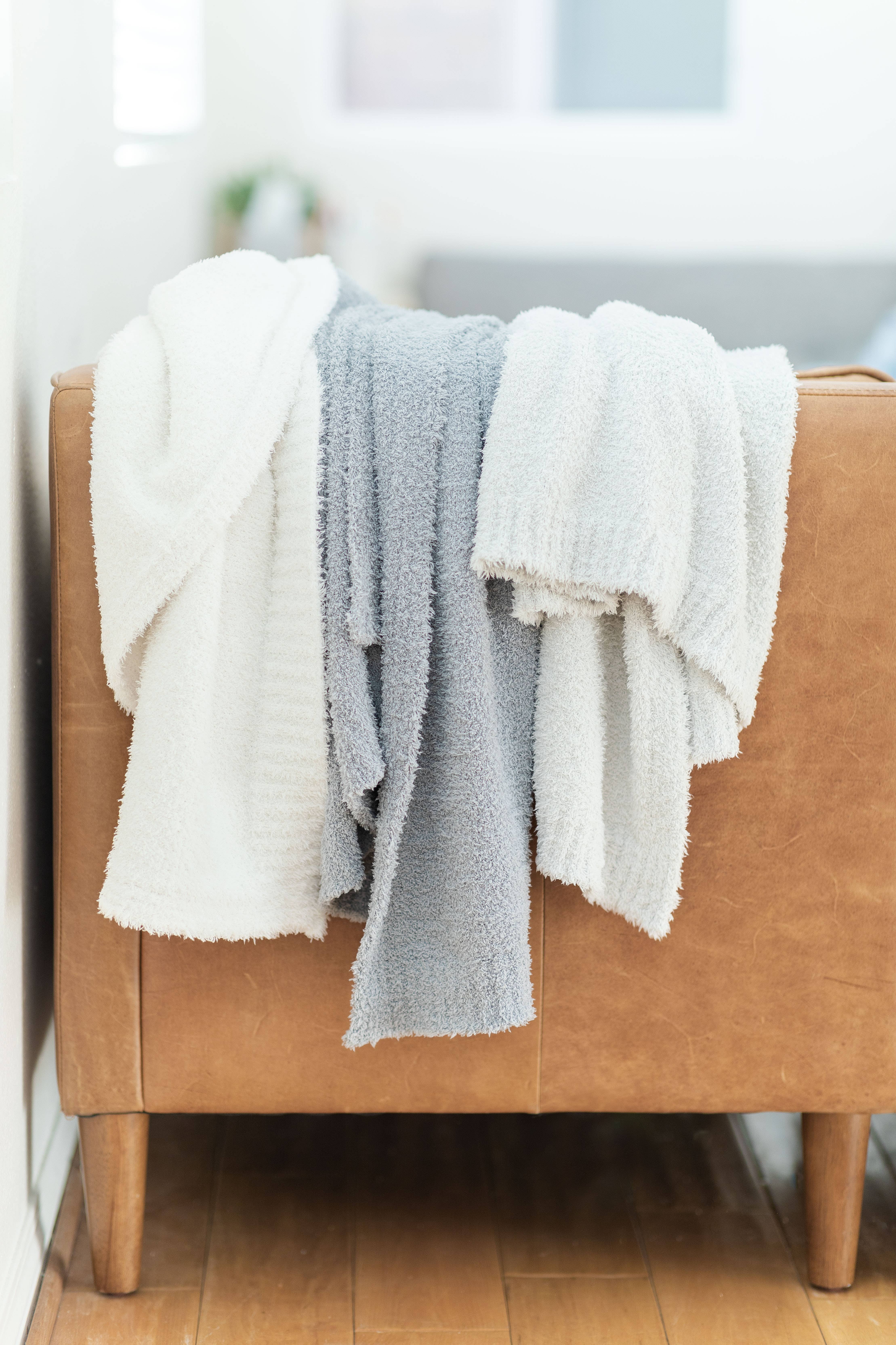 Cozy Threads - Wholesale Throw Blanket - Cozy Threads Bamboo Lightweight Cooling Blanket Throw, Cream4