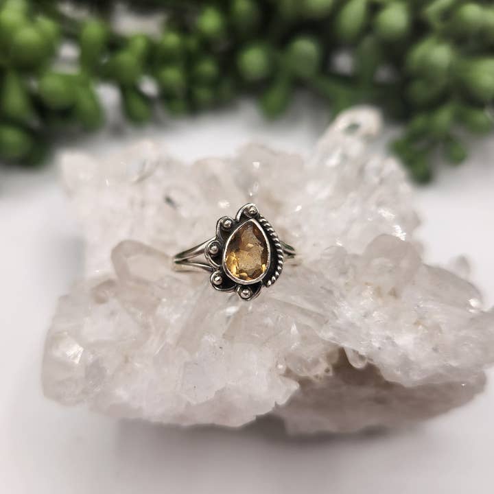 Meraki Gemstones - Wholesale Single Stone/Solitaire Ring - Peridot/Garnet/Citrine/Amethyst/Labradorite/B.Topaz-Ring 925