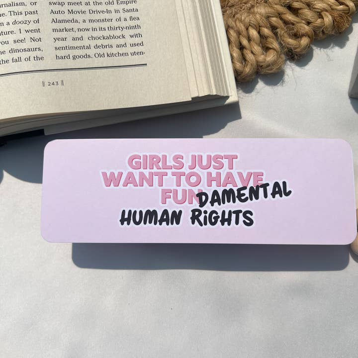 Marque-page en carton, Droits fondamentaux, Marque-page féministe pour la vente par See You Tomorrow Shop