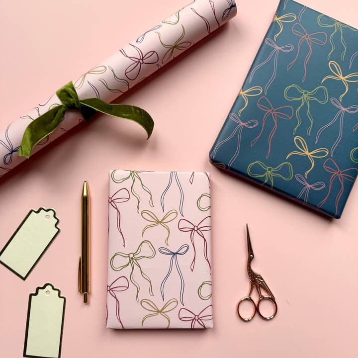 Heather Alstead Design Ltd – wholesale Flat wrap – Luxury Bow Pattern Wrapping Paper 3