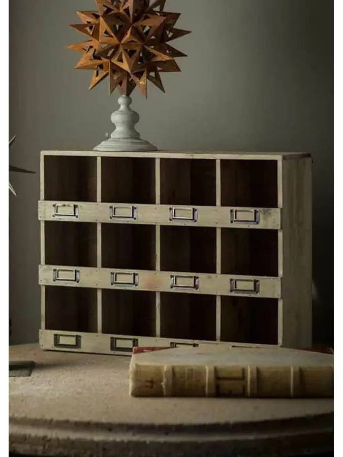 Rustik opbevaringskasse for engroshandel hos Vagabond Vintage