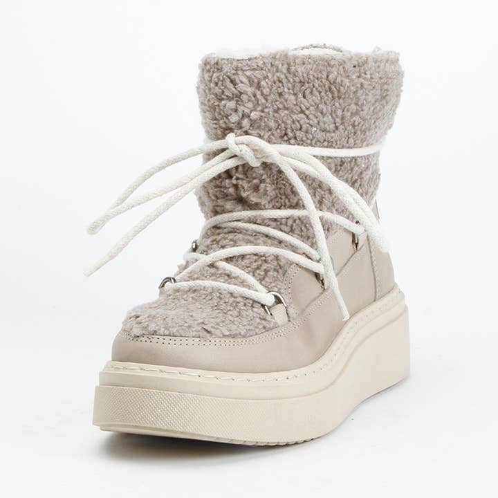 Svea Furry for wholesale by Greenergrass GmbH