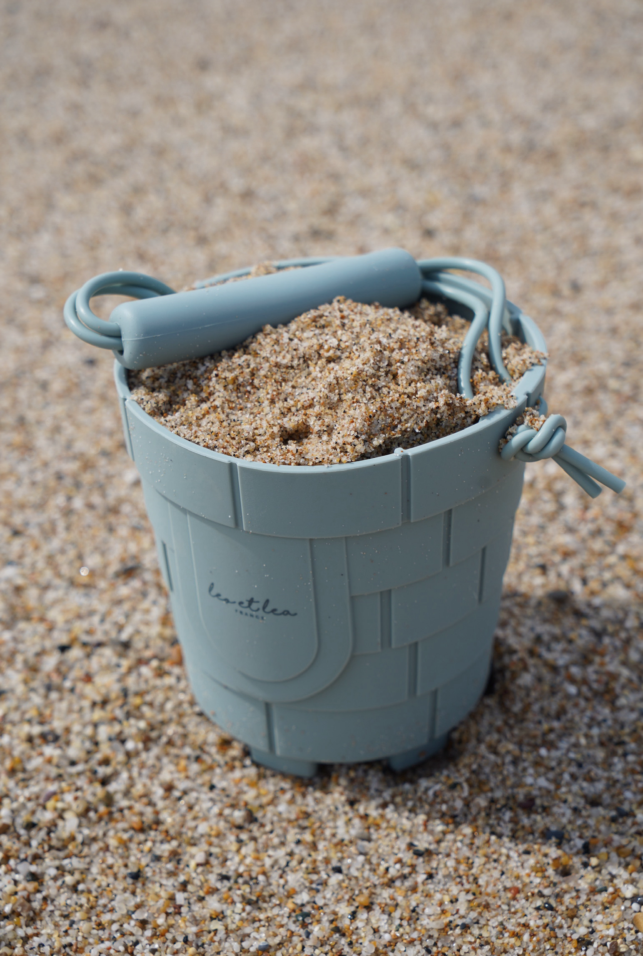 leo et lea france - Wholesale Beach/Pool Toy - Kids & Baby - Beach Bucket Set, leo et lea, Silicone, Montessori3