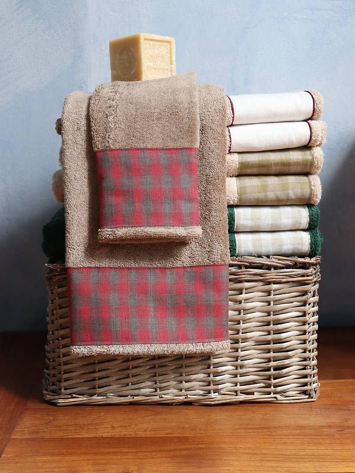 Giardino Segreto - Wholesale Bath Towel - QUADRETTO bath towels2