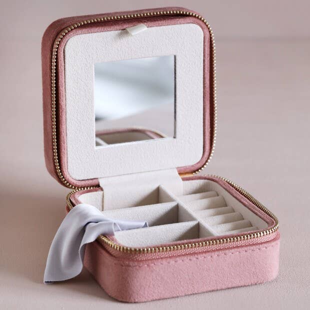 Lisa Angel - Wholesale Jewelry Box/Organizer - Rose Pink Velvet Square Travel Jewellery Case3