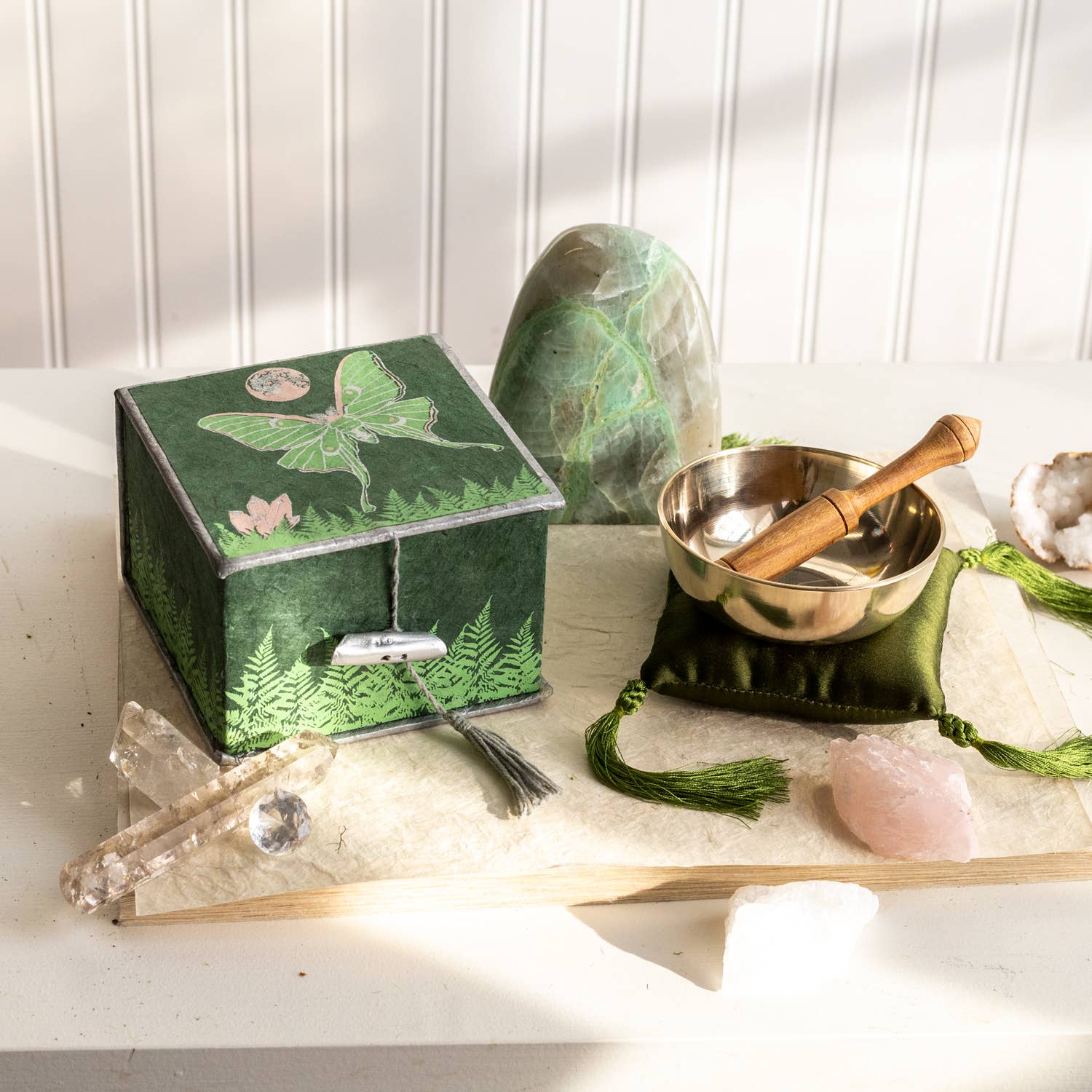 dZi Handmade – Großhandel Meditationszubehör – 3,5 „Luna-Motten-Meditationsschüssel2