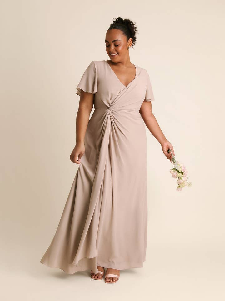 Knotdetalje Chiffon Brudepigekjole - Taupe for engroshandel hos Six Stories