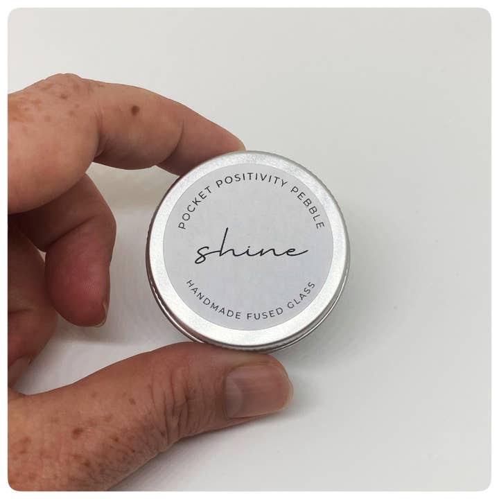 Salvia Glass - Wholesale Keepsake Coin/Token - Glass Shine pocket hug mini tin3