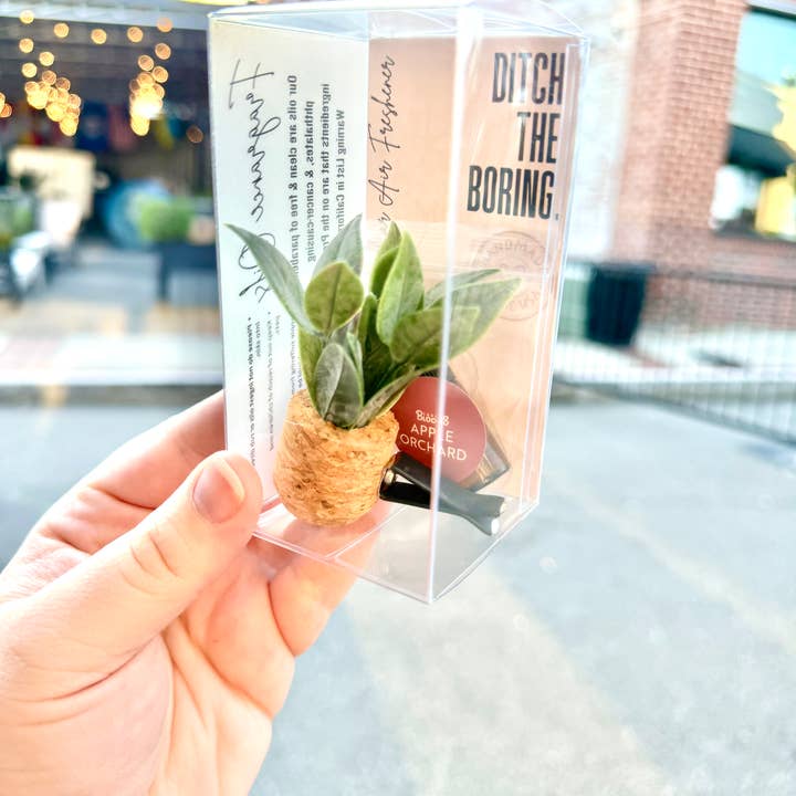 Vroom Blooms - Wholesale Car Freshener - Unisex - Tall Leafy Plant Vent Clip Car Air Freshener (Reusable)1