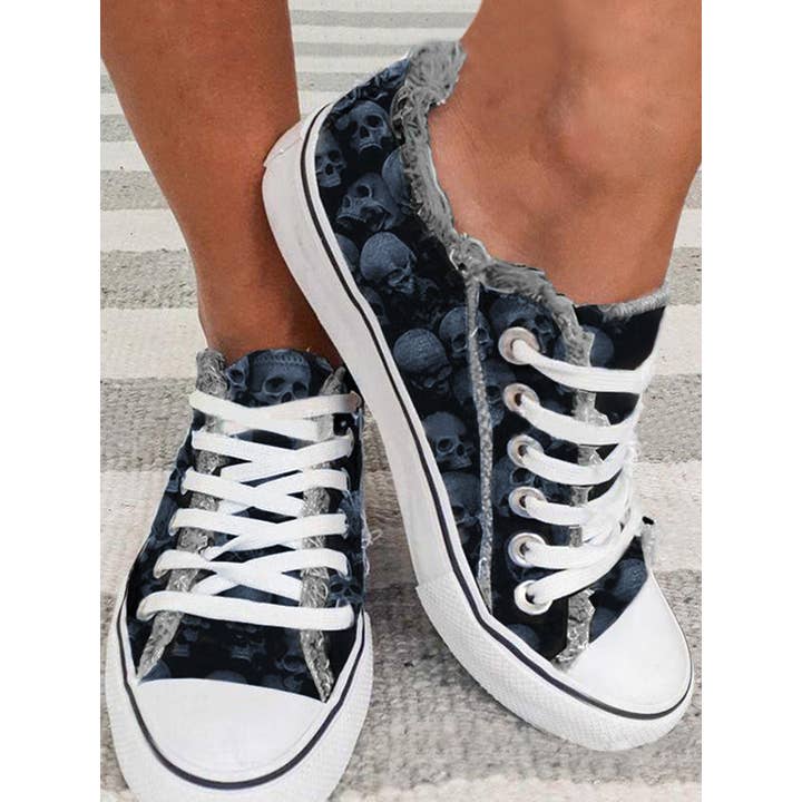 Leinwandschuhe mit Halloween-Totenkopfmuster für den Großhandel von Tourtiwi