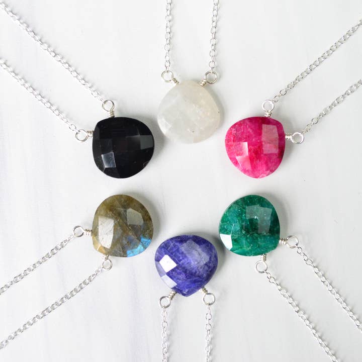 Collier Everyday en argent sterling pour la vente par White Sage & Sapphire