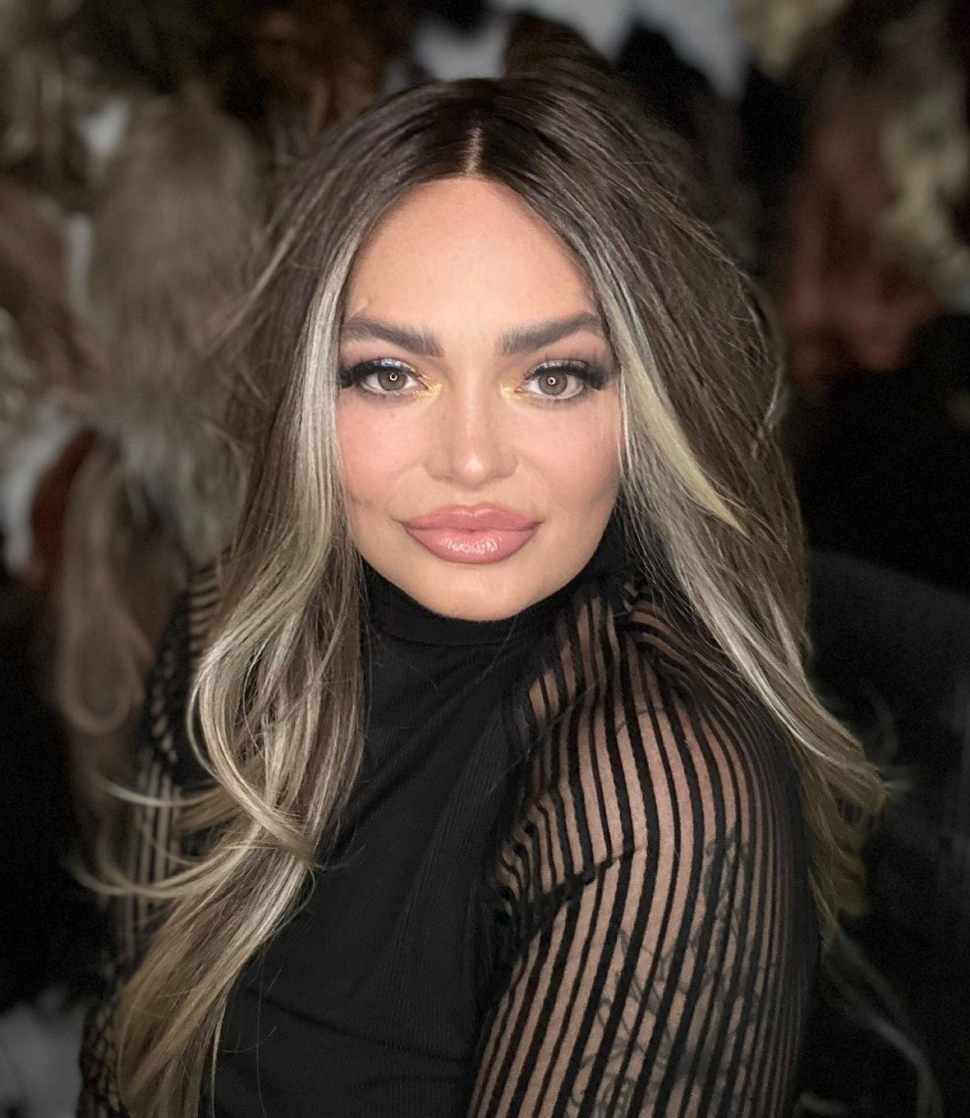 Naomi's Happy Place Shop - Wholesale Hair Extensions - TRIXIE Mono1