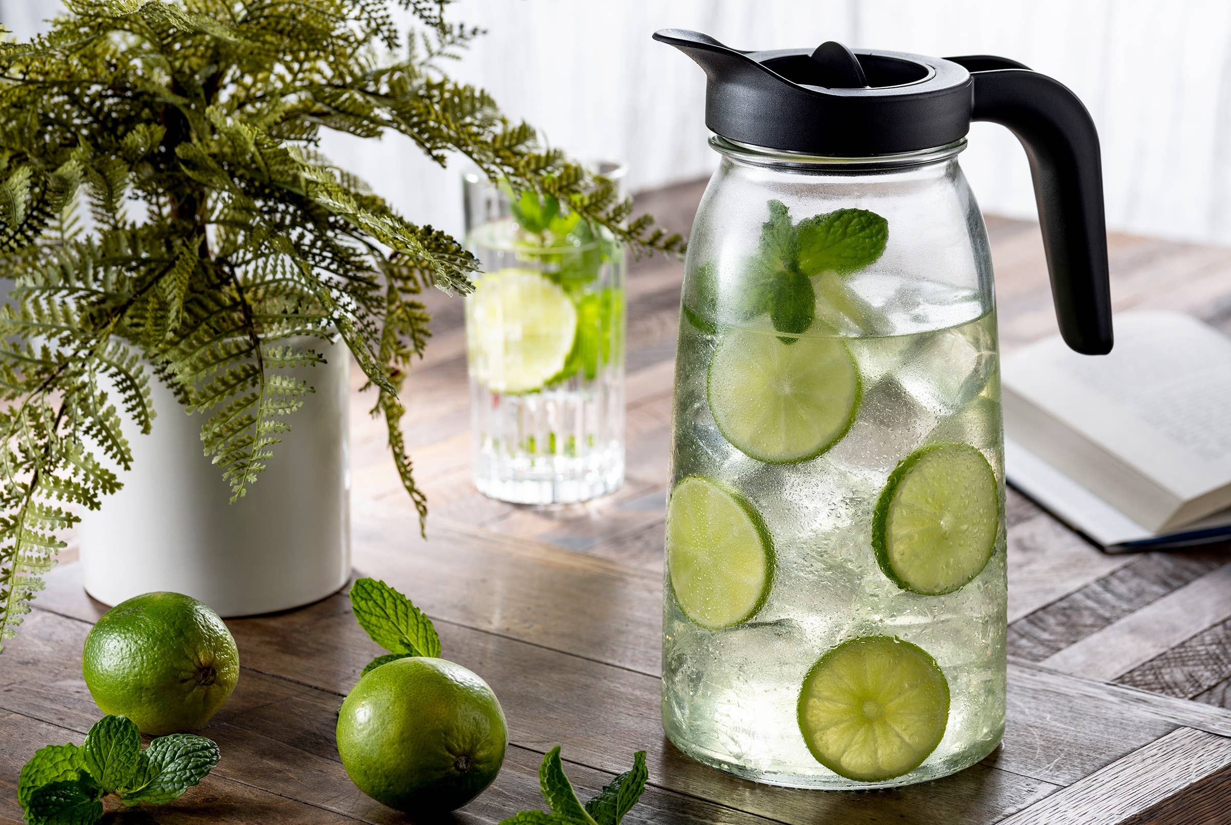 Alpine - Vente Pichets - Pichet en verre 4-en-1 avec infuseur à glace et fruits, avec couvercle16