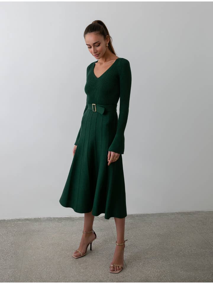 Nenya Fashion Limited - Wholesale Dress - Women's - Knitted Belted V-neck Midi Dress Stephanie