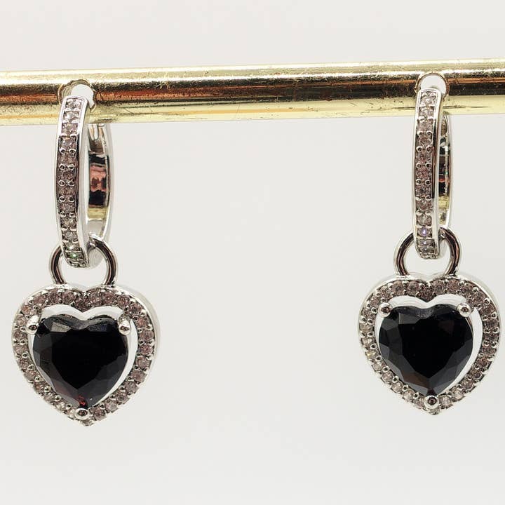 Daemon srls - Wholesale Dangle Earrings - Diana HOOPS ~ 12 colori - Orecchini a cerchio con cuore in Cubic Zirconia10