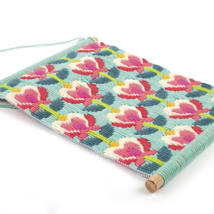 Graine Créative - Wholesale DIY Craft Kit - LOTUS FLOWER CANVAS KIT1