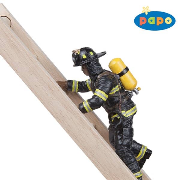 Climbing US Fireman for wholesale by Papo