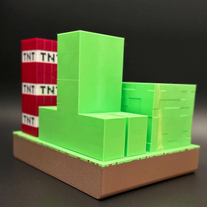 <3 Studio - Wholesale Desk Organizer - Gamer Desk Caddy: Pixel-Perfect Organizer for Work and Play4