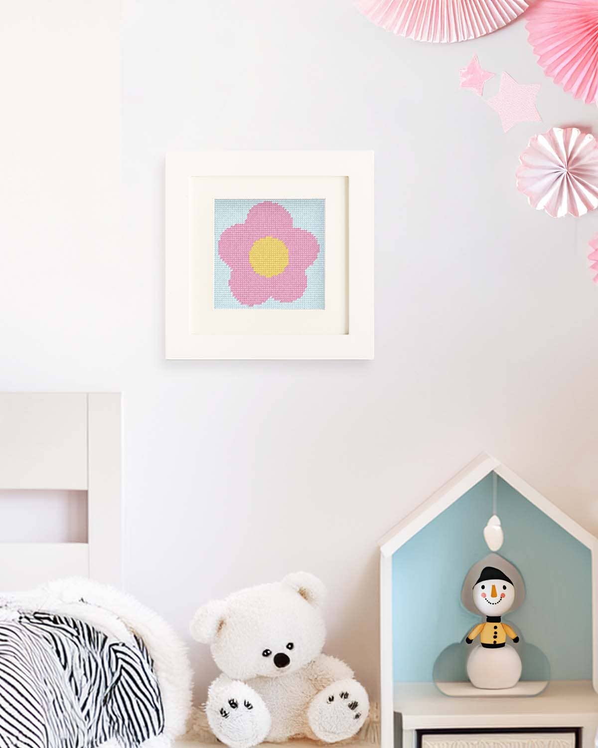 Unwind Studio - Wholesale Doe-het-zelf-knutselset - Kinderen - Roze Margriet - Borduurpakket voor Kinderen5