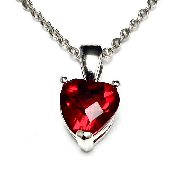 Twan Kee Jewelry – Großhandel Individueller Charm/Anhänger – Klassischer 8mm Herzform Helenit Anhänger aus Sterlingsilber1