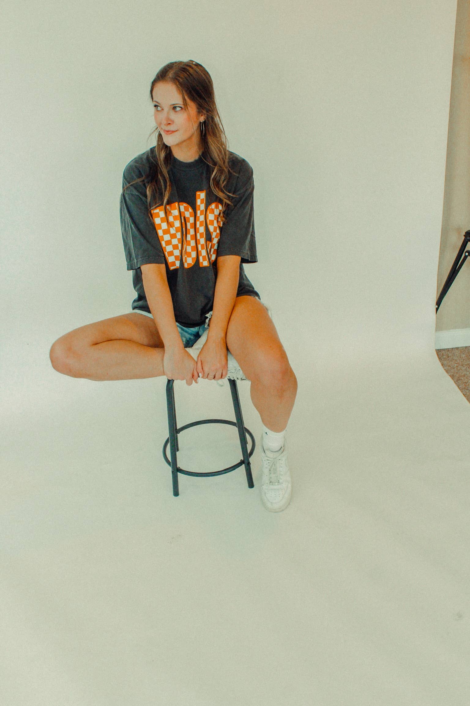 The Clandestine Underground – Großhandel T-Shirt mit Siebdruck – Unisex – Tennessee VOLS, Karo-Boxy-Baumwoll-T-Shirt10