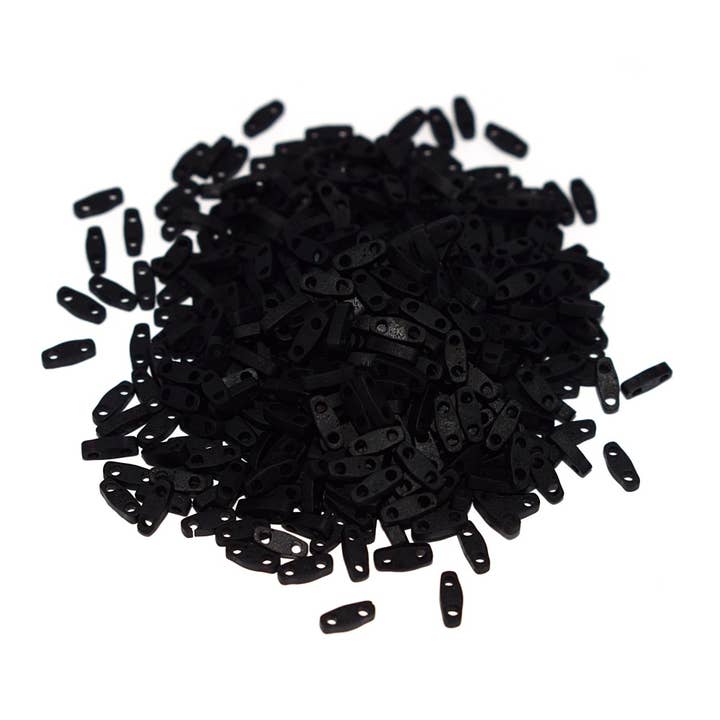 5 g Miyuki Quarter Tila opaque mat black QTL-401F pour la vente par Fais-le toi-même