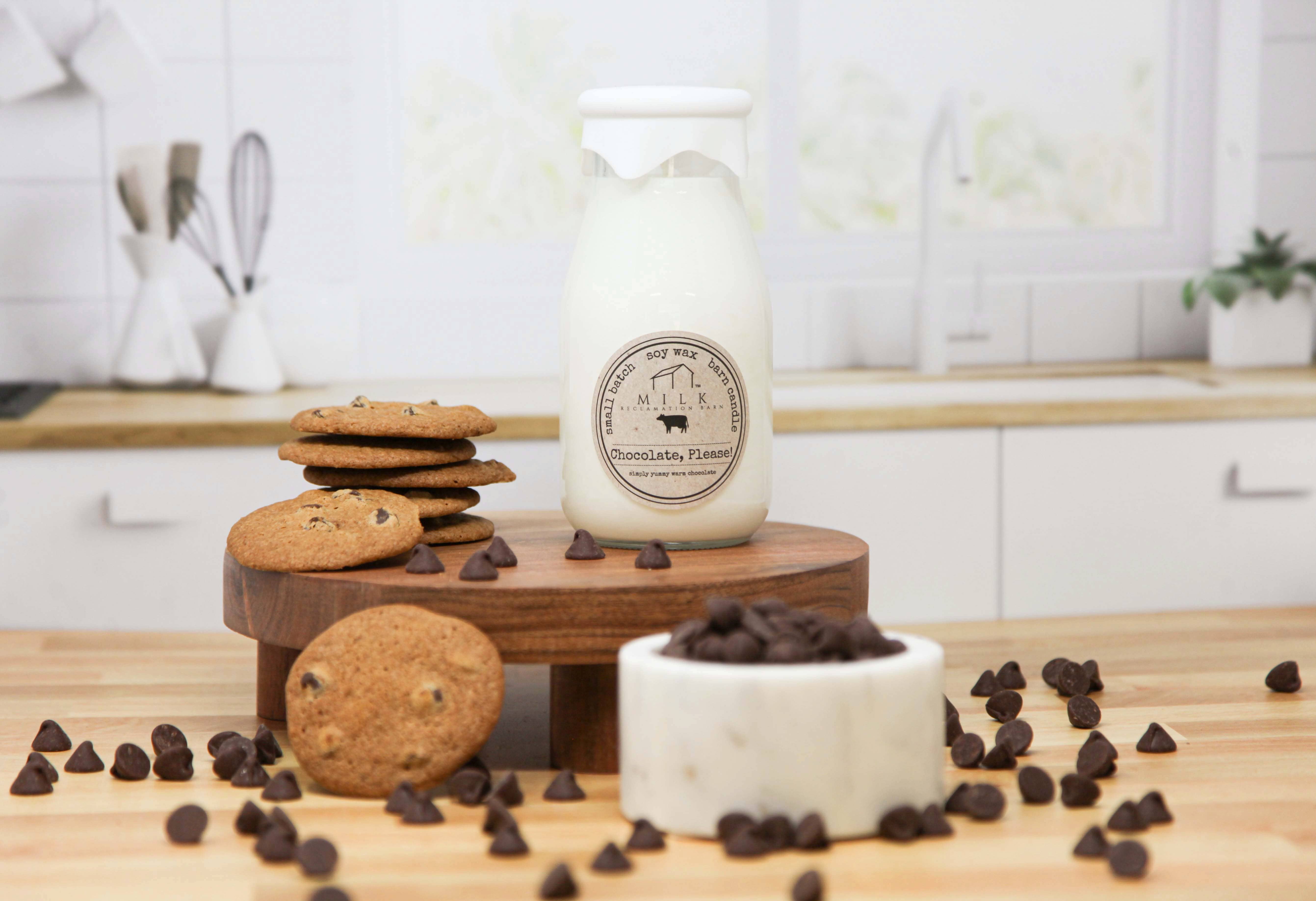 Milk Reclamation Barn - Wholesale Jar/Filled Candle - Milk Bottle Candle 13 oz7