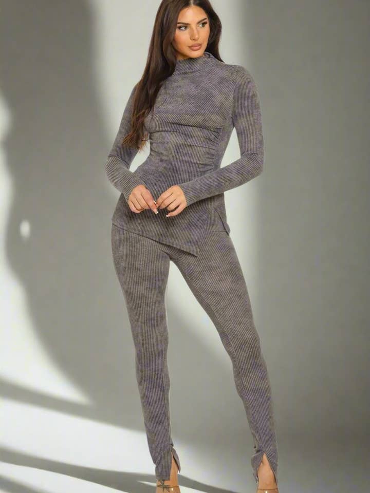 Stylisches zweiteiliges Set in gerippter Ausführung für den Großhandel von J2 FASHION