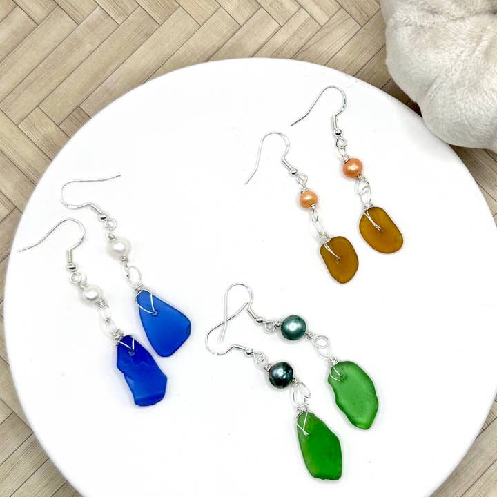 Kodiak Classic zeeglas oorbellen voor wholesale door Cyn Elizabeth Studios