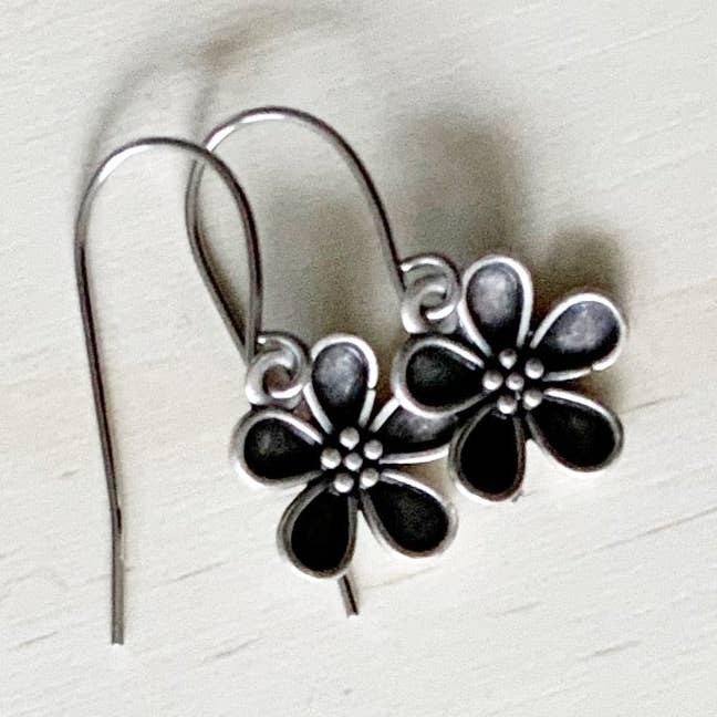 Buttercup Boho prinsesse øreringe sæt for engroshandel hos The Sister Label