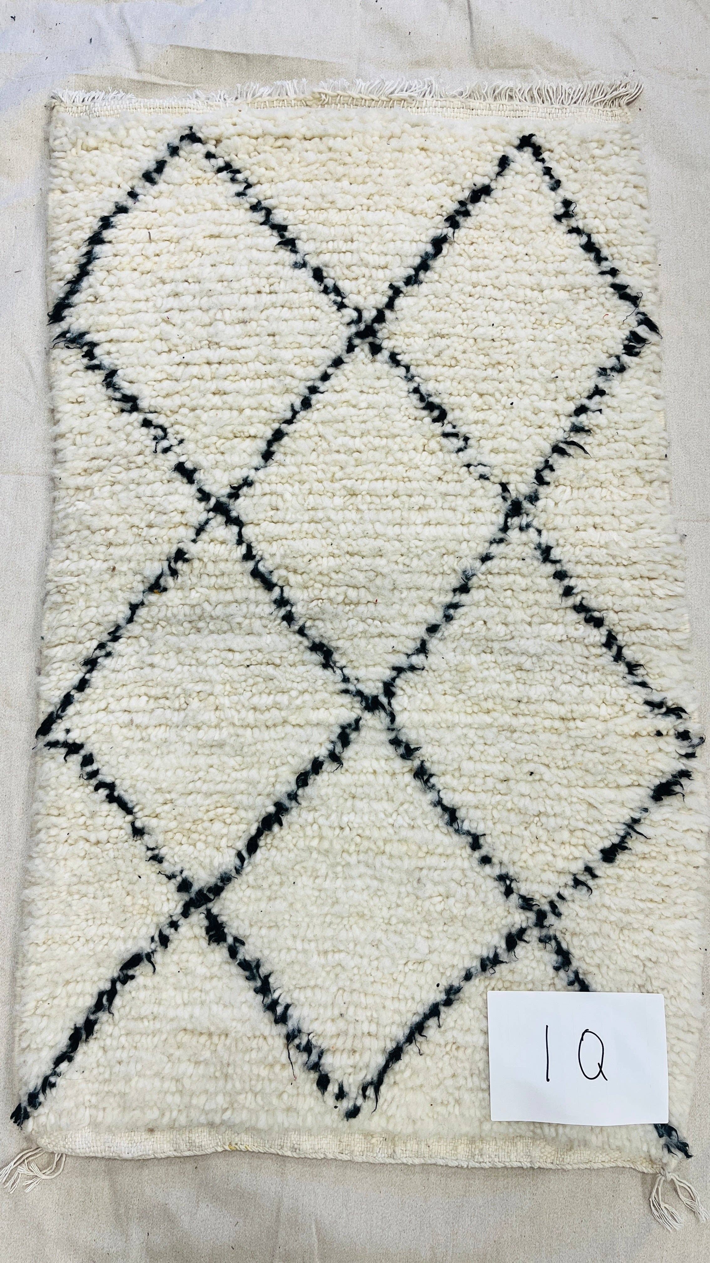 Jarapa – wholesale Area rug – Handwoven Berber Wool Rug10