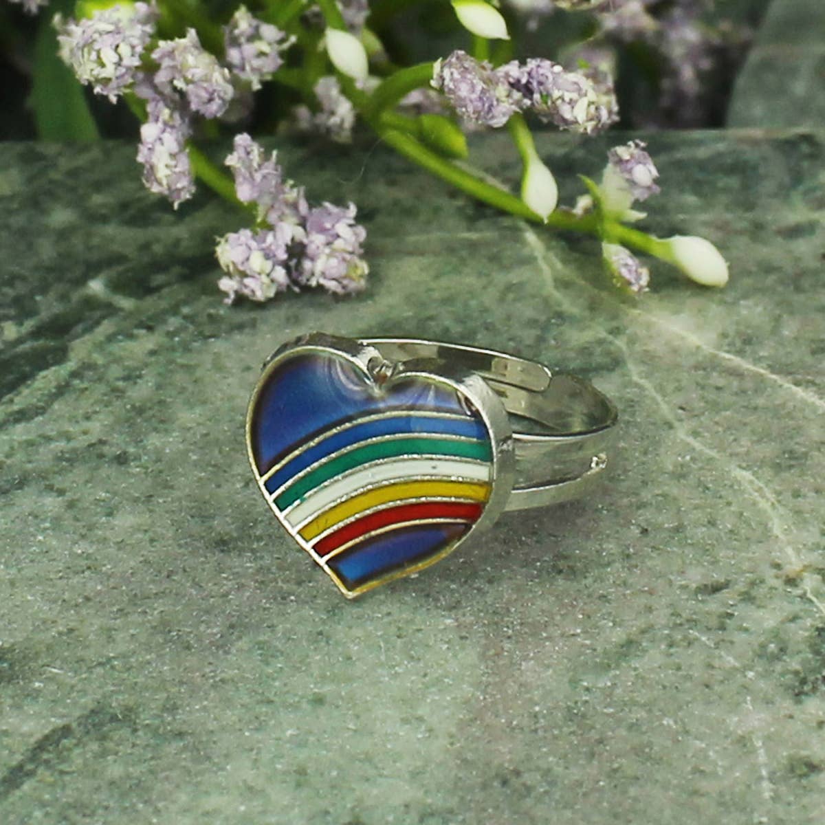 ZAD - Wholesale Cocktail/Statement Ring - Everyone Loves a Rainbow Heart Mood Ring