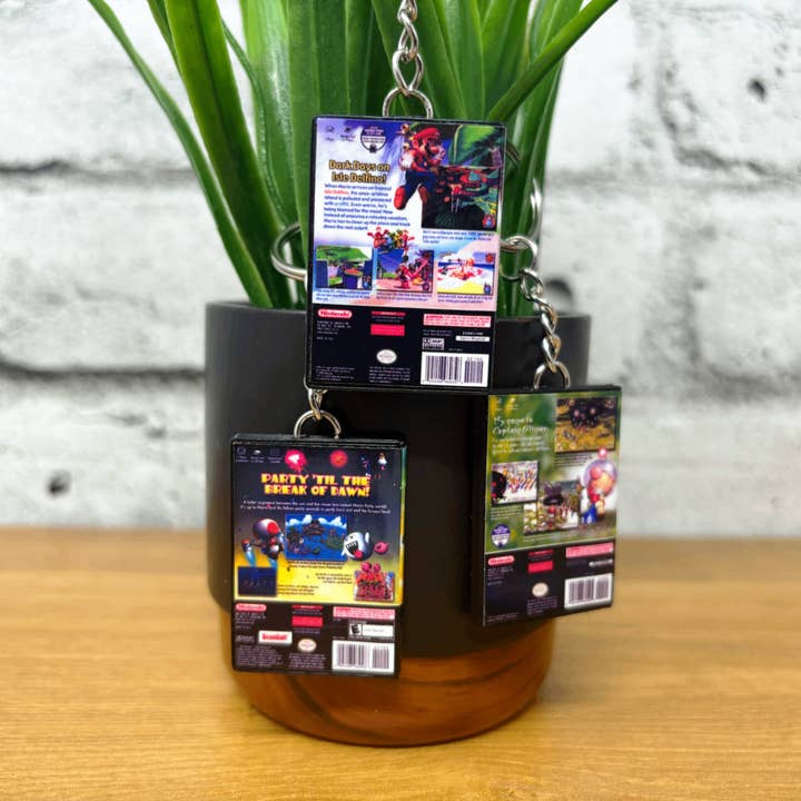 BitsyLabs - Wholesale Keychain - Unisex - Gamecube Game Case Keychain2