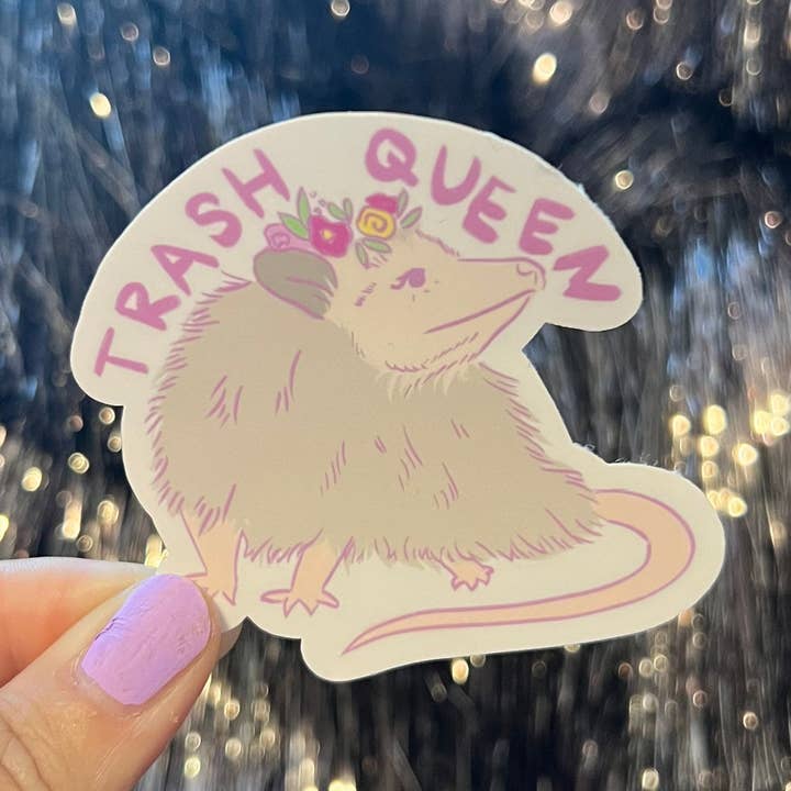Autocolante Lixo Queen por atacado de Art of Gabby Ramirez