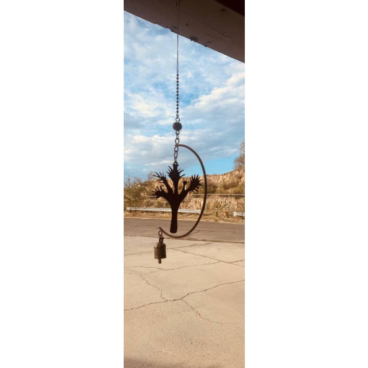 Universal Ironworks USA - Wholesale Wind Chime - Joshua Tree Signle Dangler Rustic Garden Bell Chime USA Made1