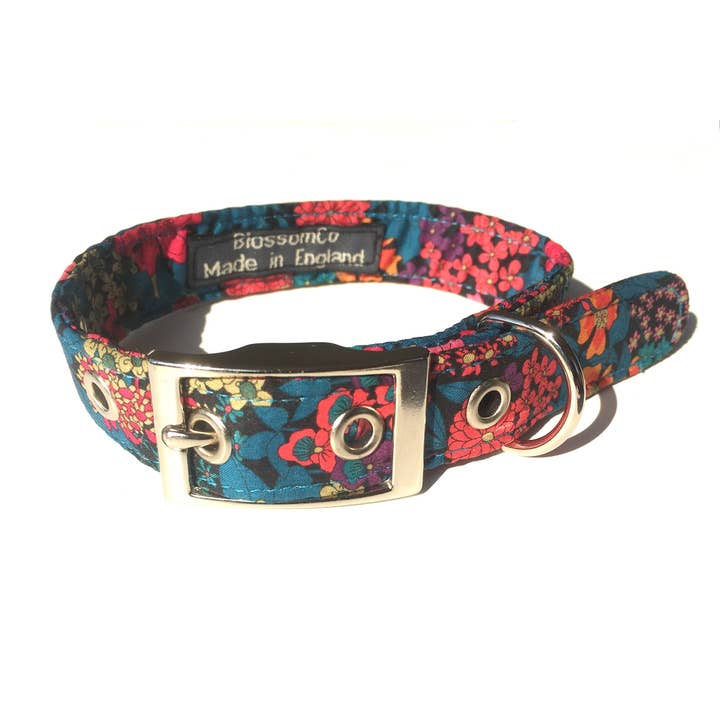 BlossomCo – wholesale Pet collar – Dog – Ciara - Liberty Print Dog Collar