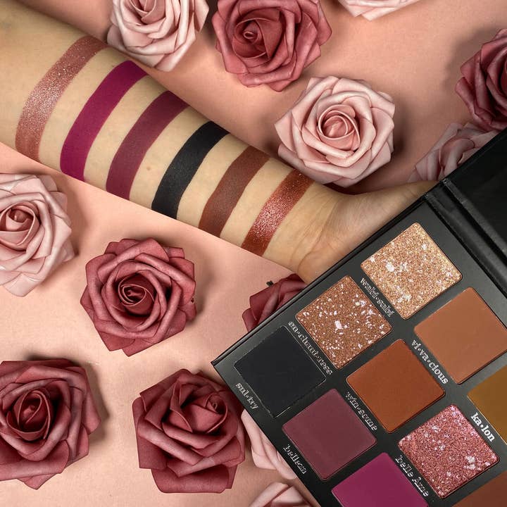 The Makeup Shack - Wholesale Eyeshadow palette - Aesthetic Eyeshadow Palette2