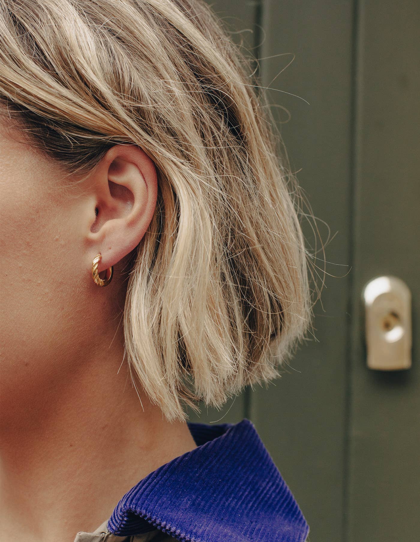 Nordic Muse - Wholesale Huggie Earrings - Gold Mini Twist Leverback Huggie Hoop Earrings, Waterproof3