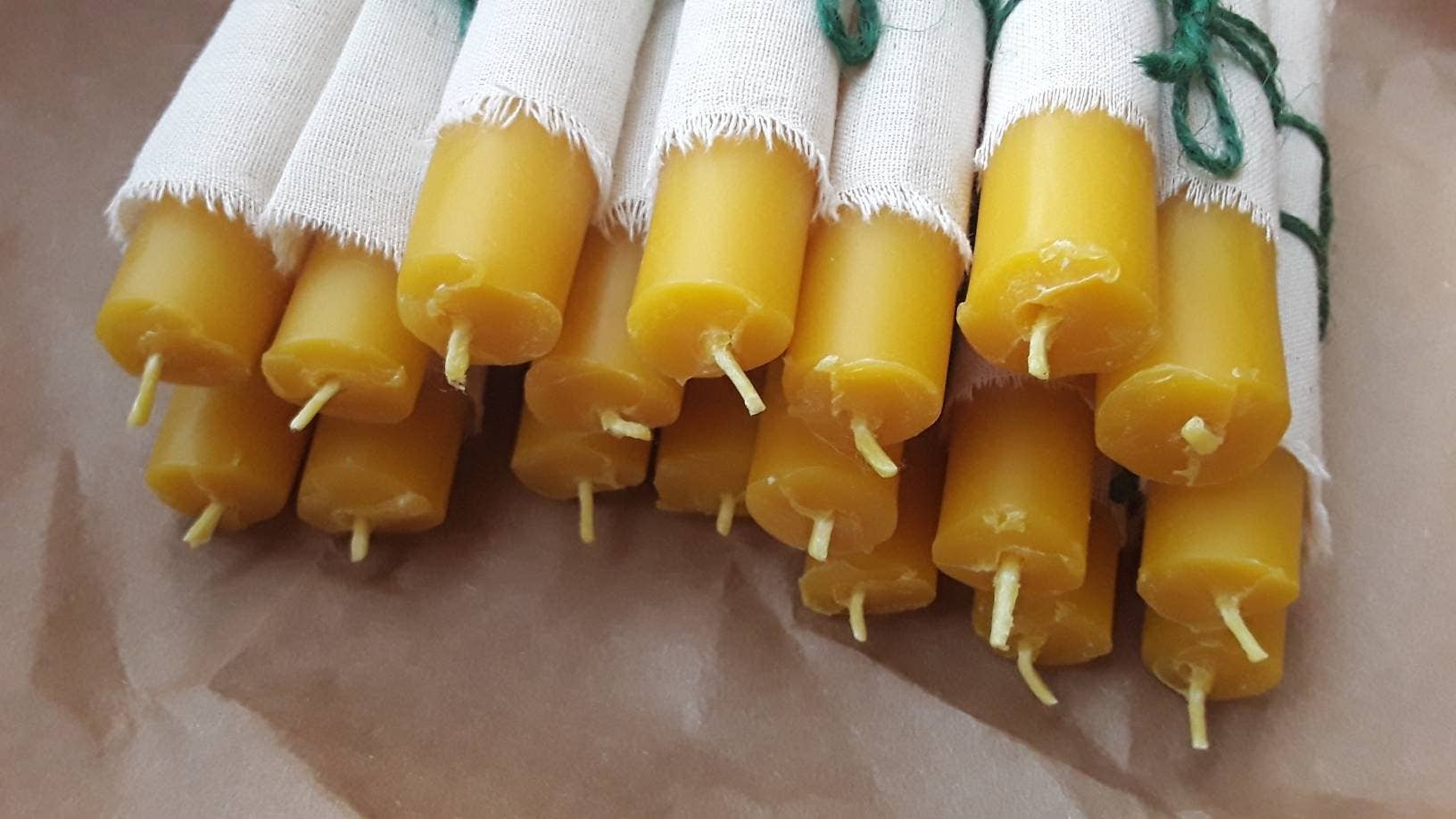 Mile-End Soap & Candle Supply - Vente Bougies/bougeoirs coniques - Bougies en cire d'abeille - Bougies coniques - Bougies de Shabbat1