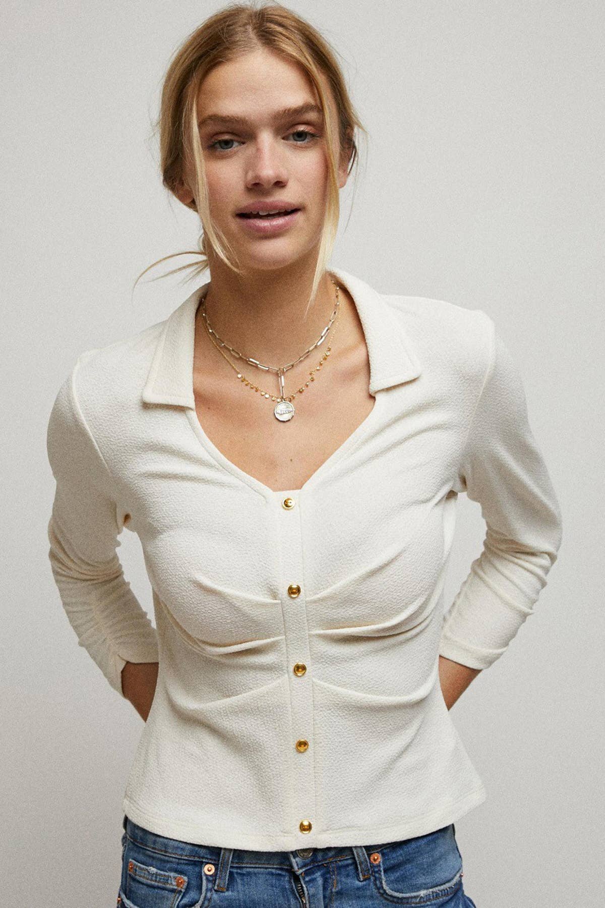 Cerule - Wholesale Blouse - Women's - Cinched 3/4 Sleeves Pleated Front Collar V-Neck Top6