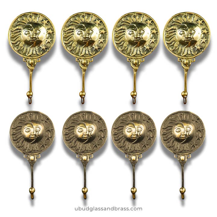 Set med 4 solida mässingskrokar med sol & måne – Himmelsk barnkammare, entré & badrumskrokset för wholesale av Ubud Glass