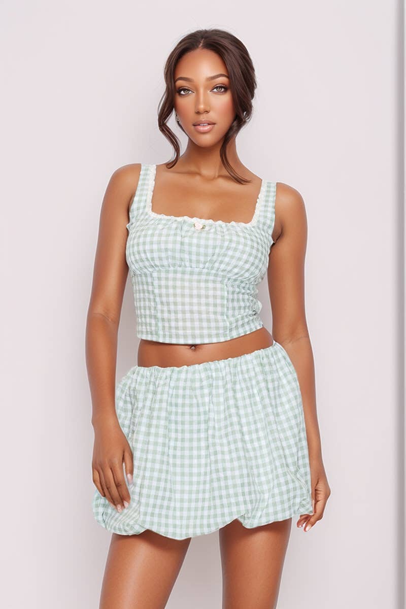 5besties inc – Engroshandel Top- og nederdelsæt - Dame – GINGHAM CROP TOP OG BUBBELNEDERDEL SÆT4