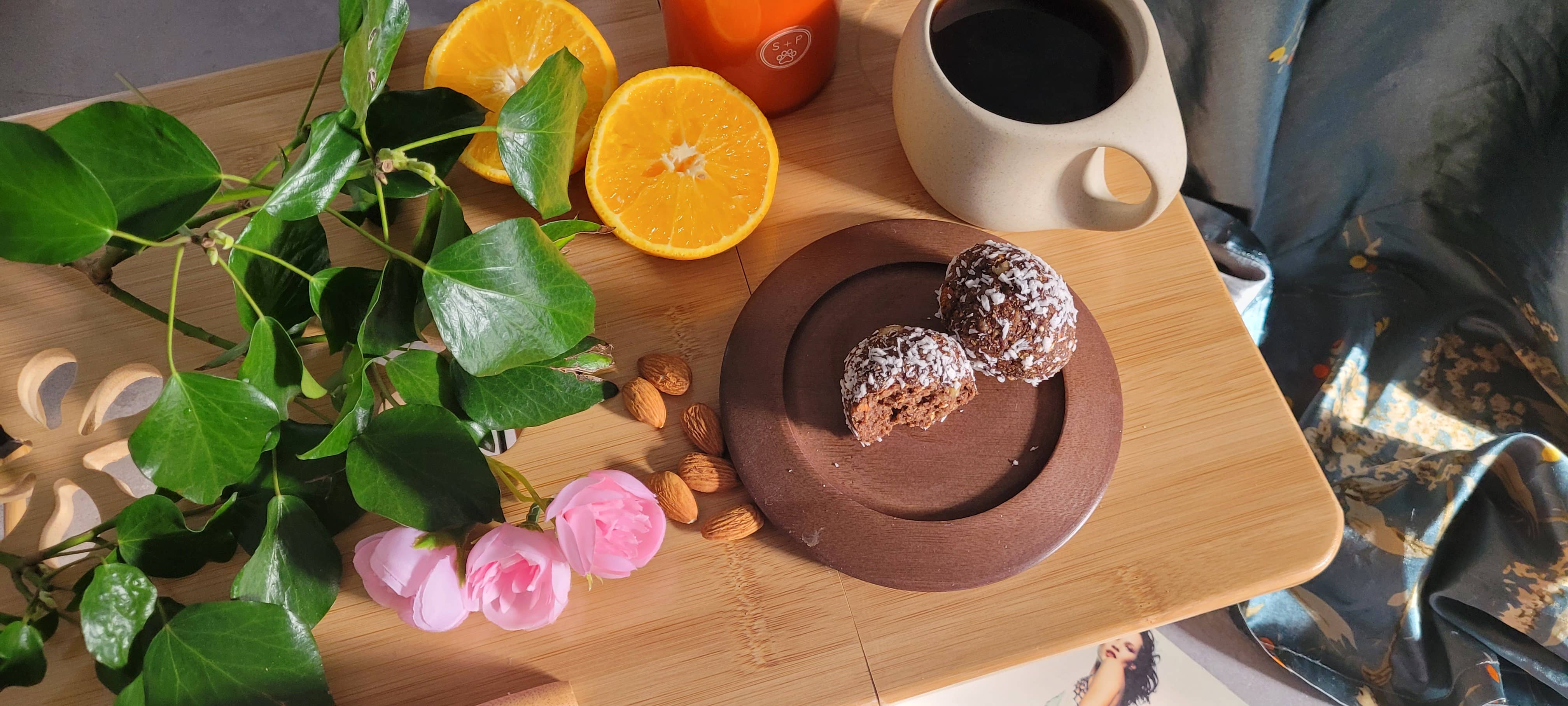 Lulu's kitchen - Wholesale Snack Bar - Cocoa Energy Ball with Hazelnut & Coconut Topping3