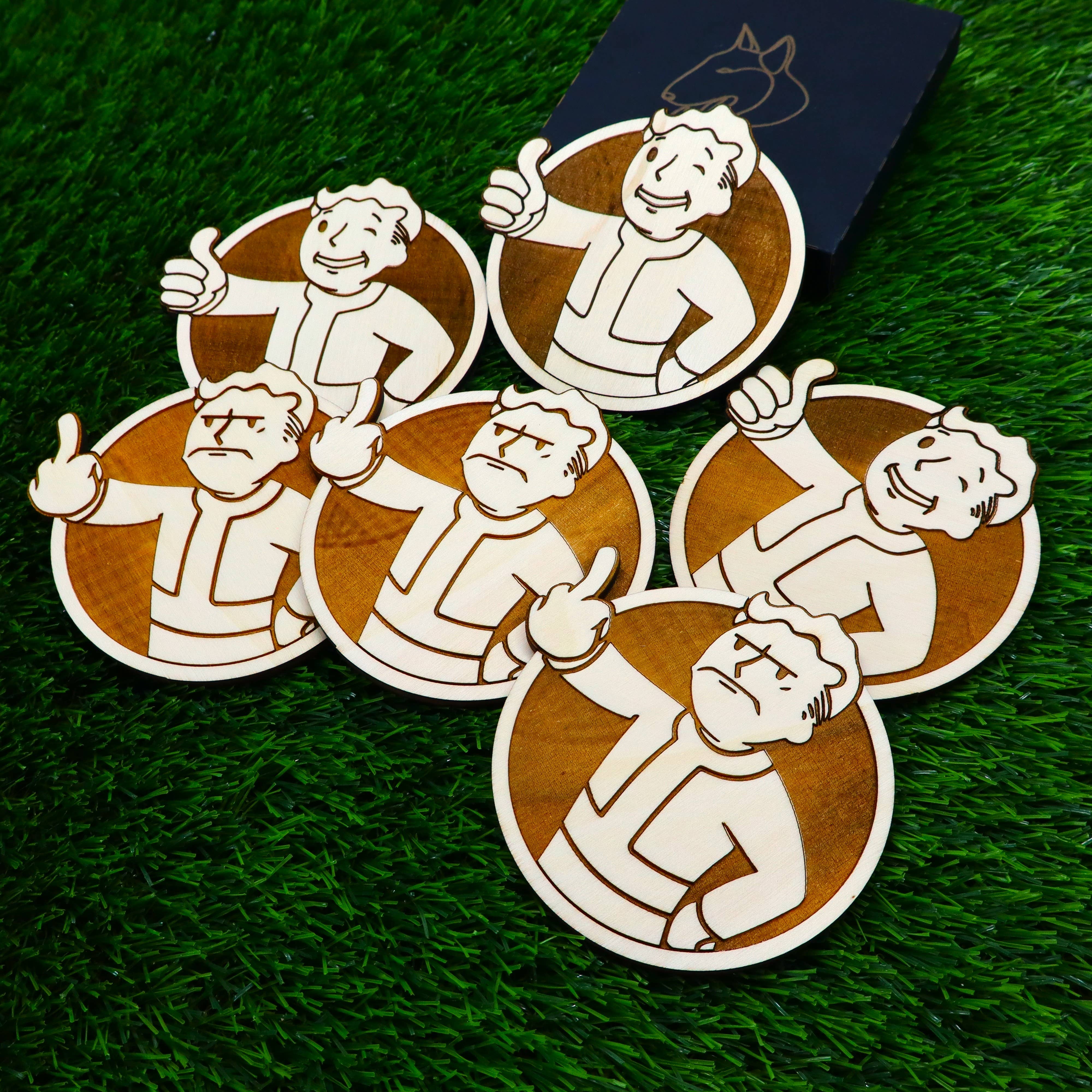 Herbs&Belles – Base de copos por atacado – Porta-copos de Madeira Fallout, Vault Boy Louco, Presente Geek Decoração de Casa3