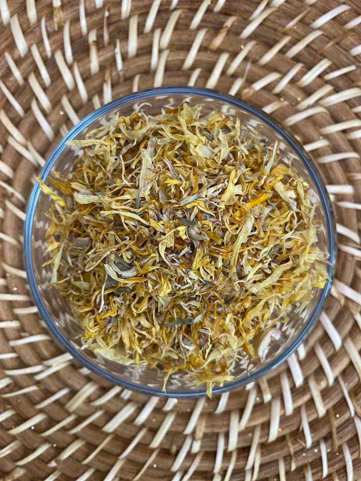 Calendula Petals for wholesale by Twin Flame Candle Company by Jaye’s Moisture LLC