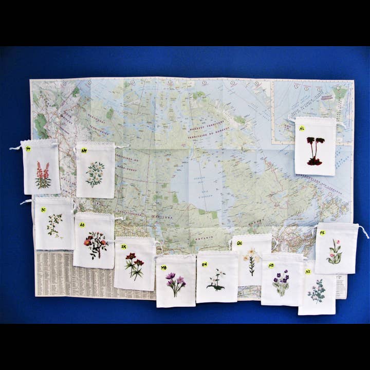 Florales Erbe Stickerei Baumwoll-Geschenkbeutel Set 12 (Lavendel) für den Großhandel von Eastern Sunrise Lace And Linens Inc.