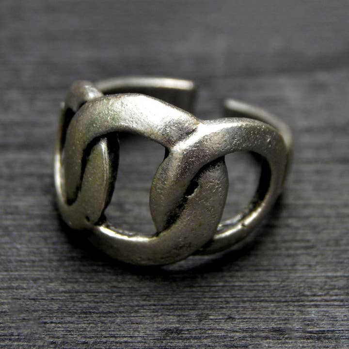 Interlocking Hoops Ring for wholesale by Gypsy Winds Bcn